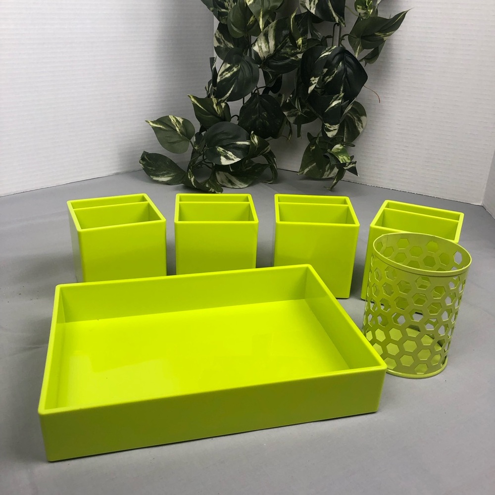 Desk Set (6 PCs)